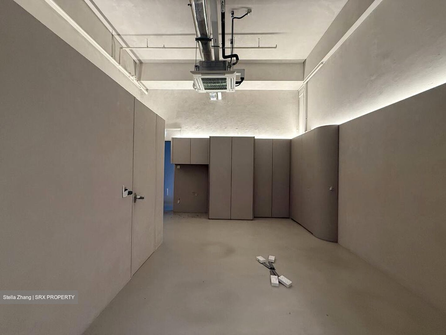 Hexacube (D14), Office #521035431